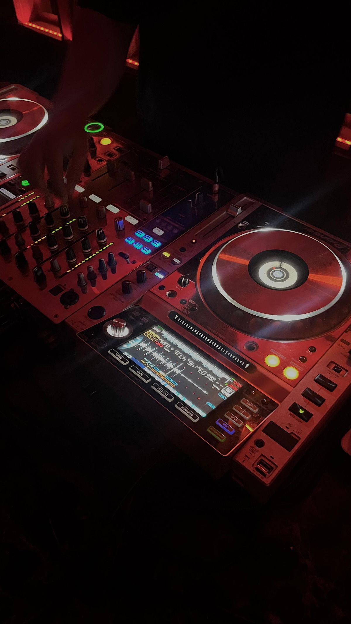 DJ set-up